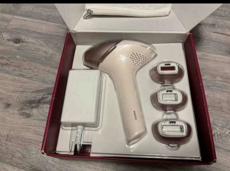 Epilator IPL Philips Lumea 9000 Series BRI958,